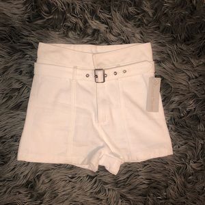 NWT white high waisted Lizard Thicket shorts